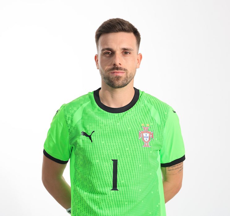 PEDRO MANO