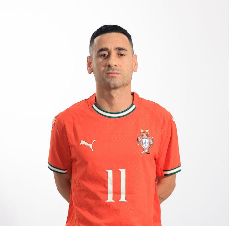 LEO MARTINS