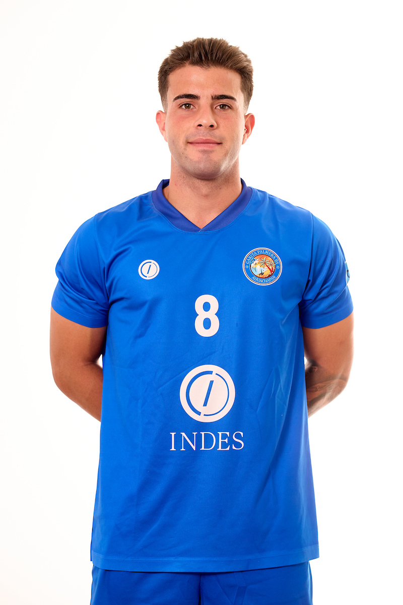 #16 Jose Oliver