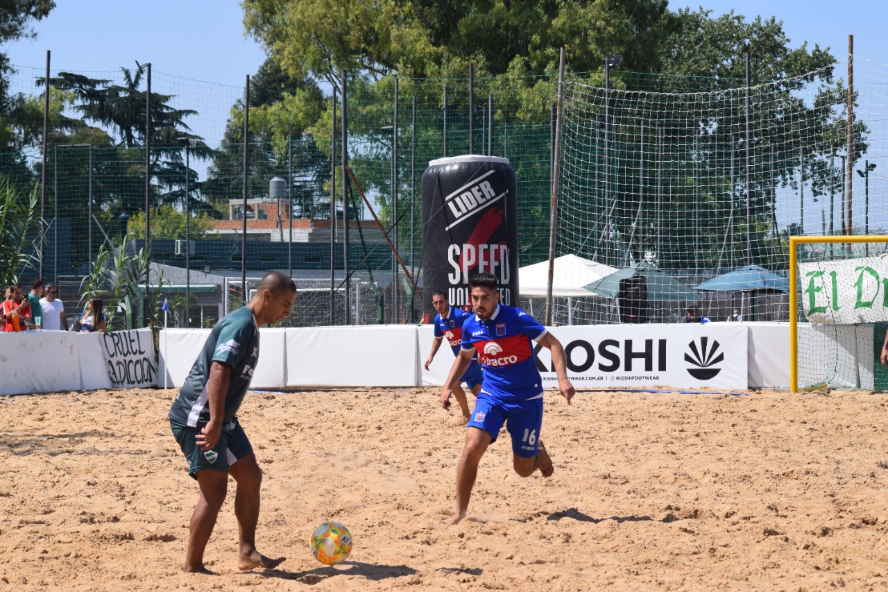 Torneo de fútbol femenino – Club Ferro Carril Oeste