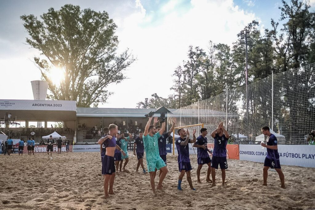 A vibrant start to the CONMEBOL Copa América Beach Soccer 2022