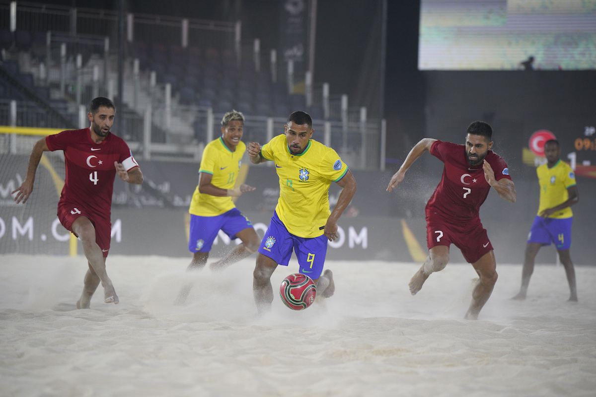 The Men’s NEOM Beach Soccer Cup is underway Beach Soccer Worldwide
