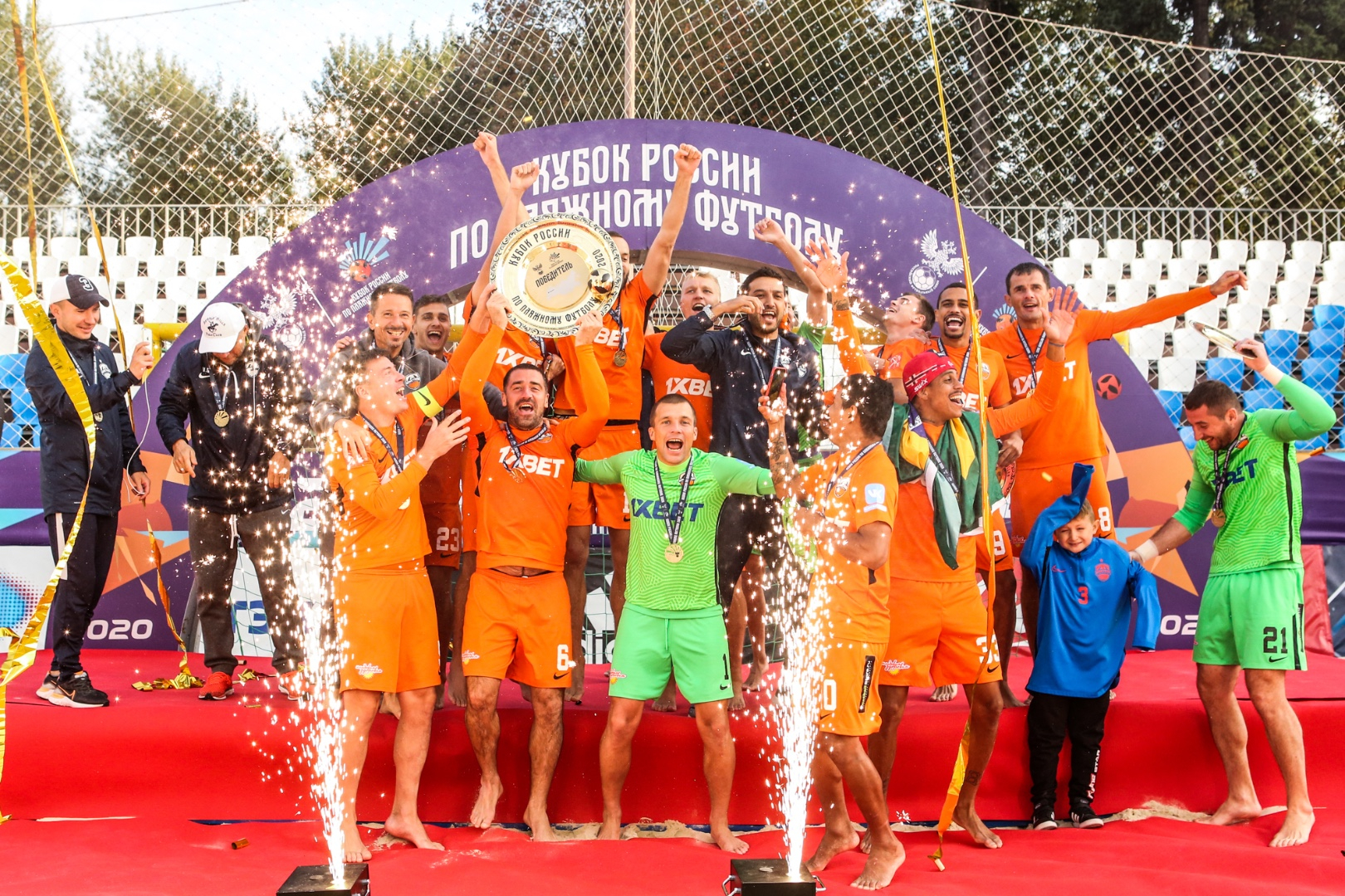 кубок поморья по пляжному футболу. пляжный футбол кубок. пляжный футбол кубок. пляжный футбол архангельск. пляжный футбол кубок.