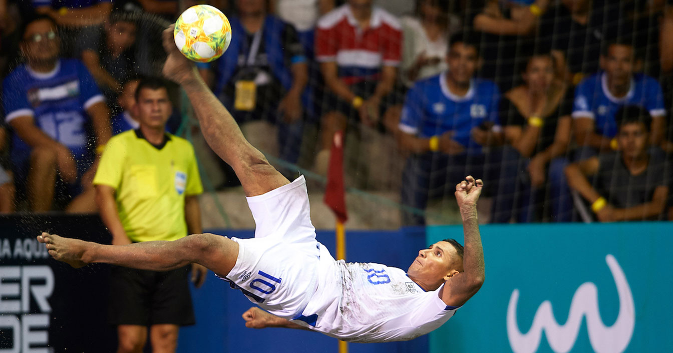 Pro Beach Soccer.